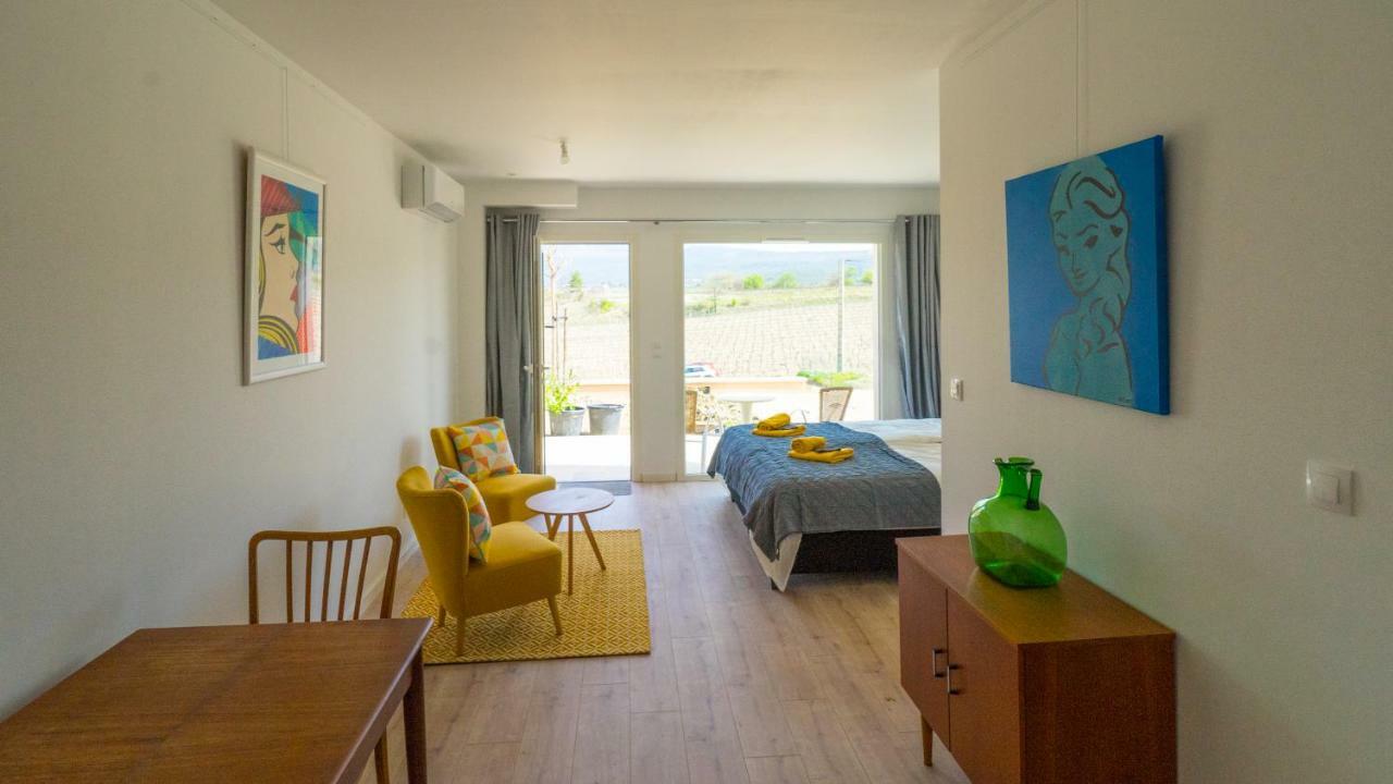 Les Terrasses De Cascavelle Villa Blauvac Exteriör bild